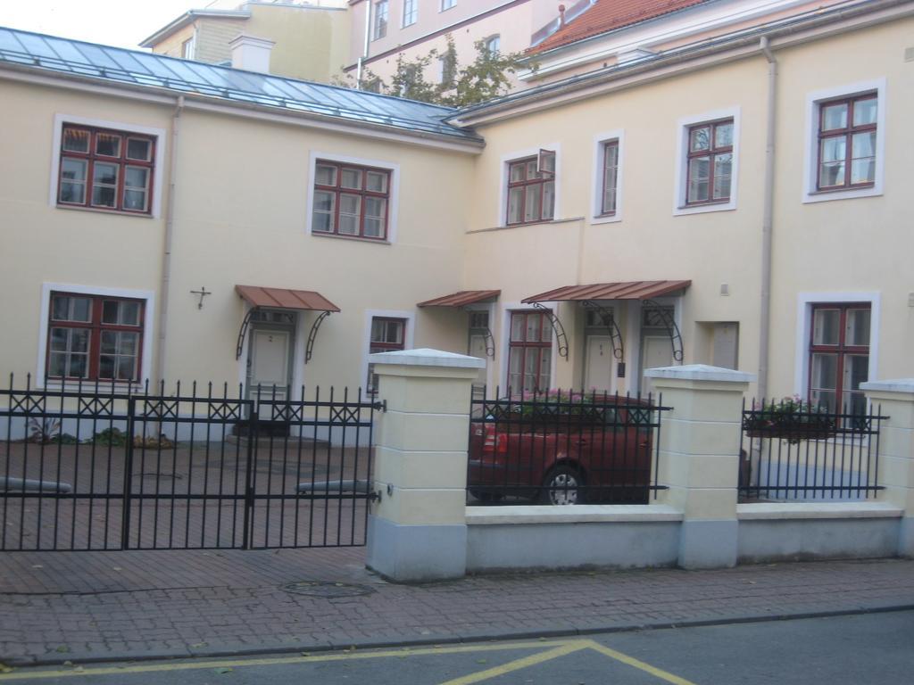 Aaba Apartment Tartu Esterno foto