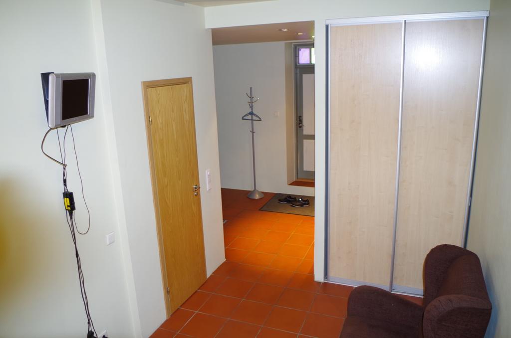 Aaba Apartment Tartu Esterno foto