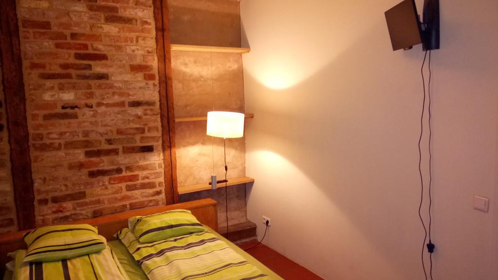 Aaba Apartment Tartu Esterno foto